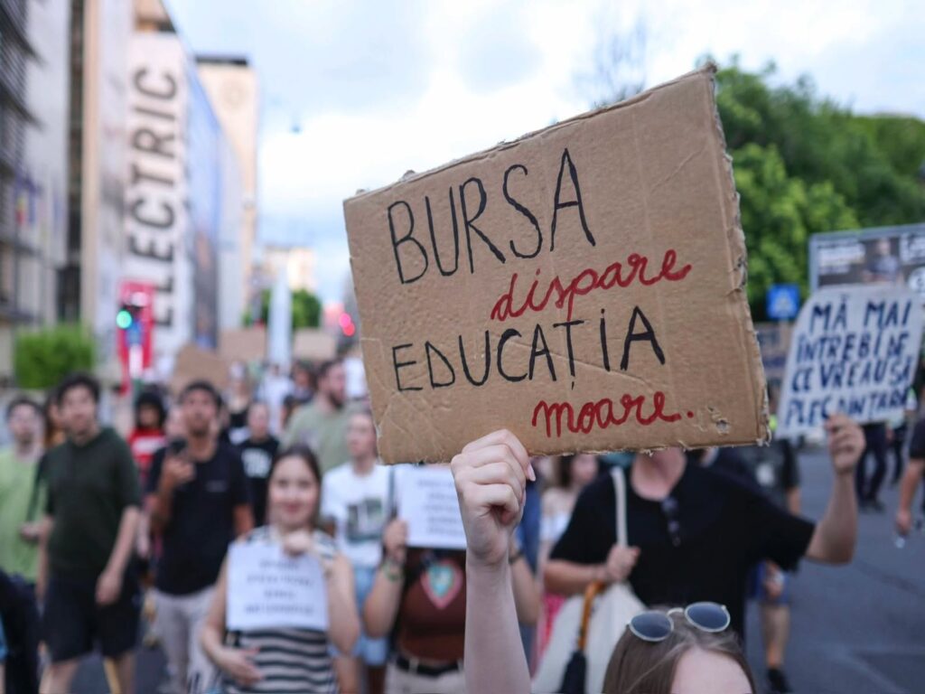 25 februarie: Studenții anunță protest la Cotroceni împotriva reducerilor din educație