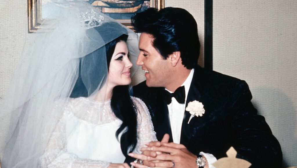 Priscilla Presley vorbește deschis despre începuturile relației sale cu Elvis: ce făceau „în fiecare seară”
