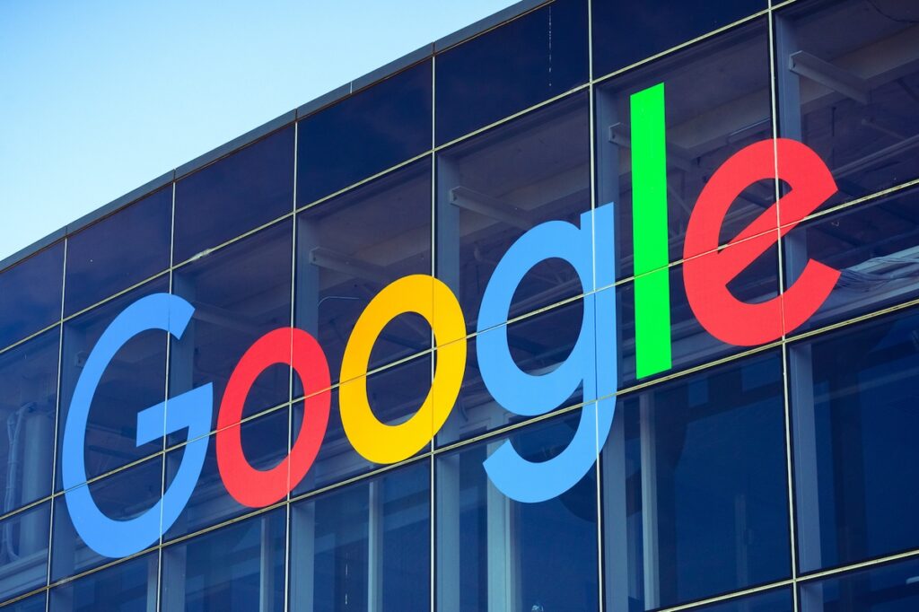 Rusia pedepsește Google cu o amendă istorică. Multinaționala americană datorează o sumă care sfidează economia mondială