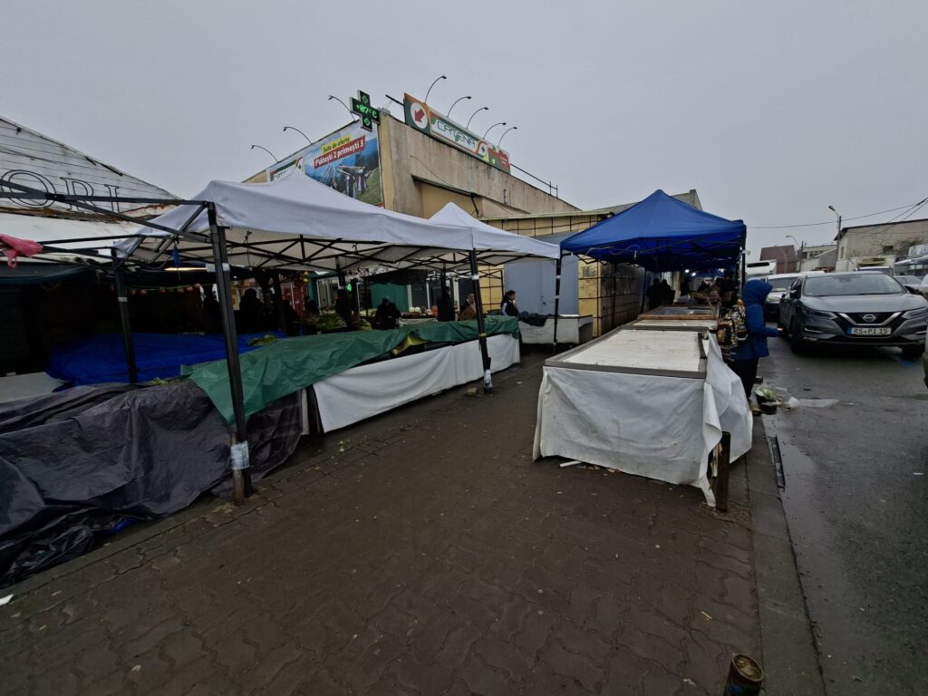 Piata 16 Februarie. Sursa foto Arhiva personală