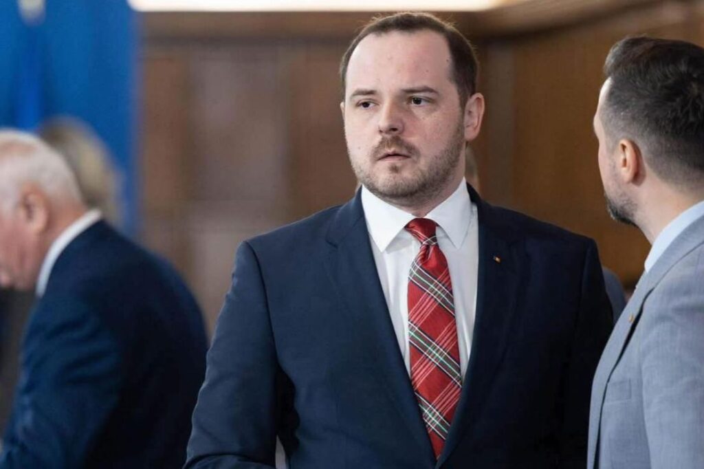 Alexandru Rogobete avertizează asupra scăderii vaccinării în rândul copiilor. Ministrul Sănătății vorbește despre cifre alarmante și efectele dezinformării din online