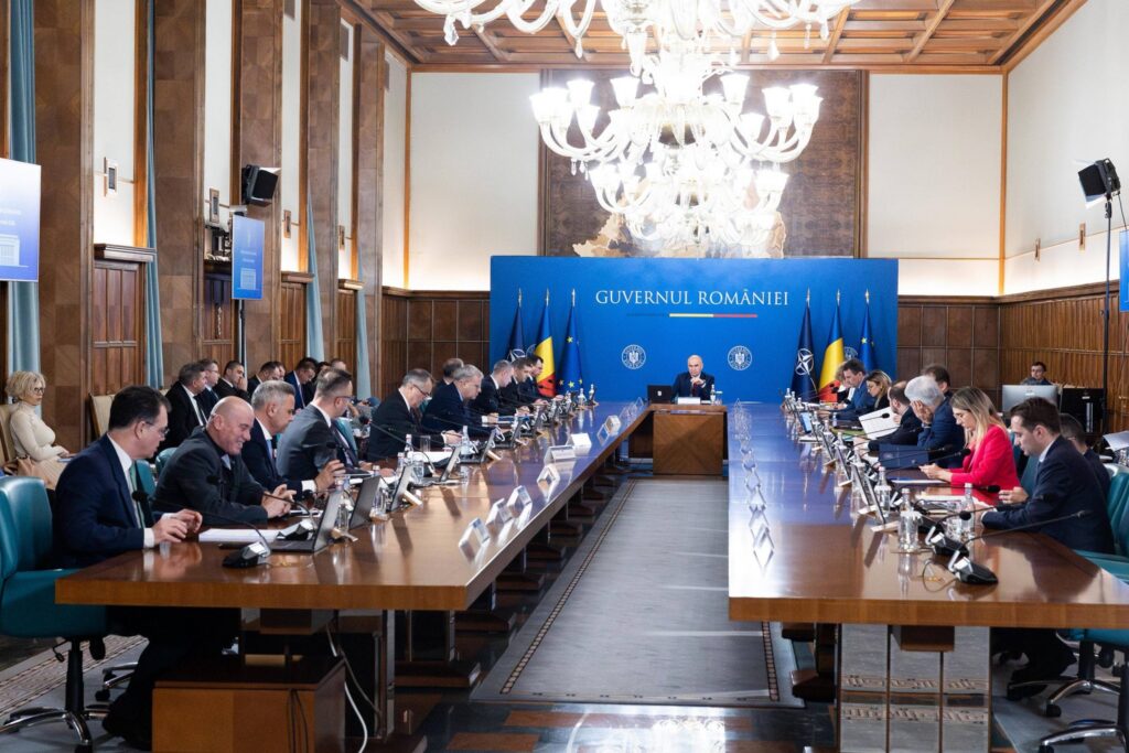 Conflict în coaliție pe tema bugetului. PSD îl acuză pe Ilie Bolojan că forțează adoptarea proiectului