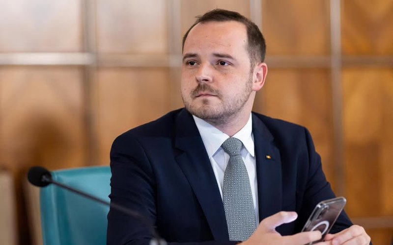 Sănătatea intră în era digitală. Ministrul Sănătății: „Pacienții își vor putea vedea dosarul electronic”