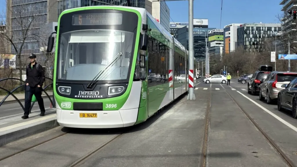 Tramvaiul 5 revine pe traseu în București după doi ani. Anunțul făcut de Primăria Capitalei