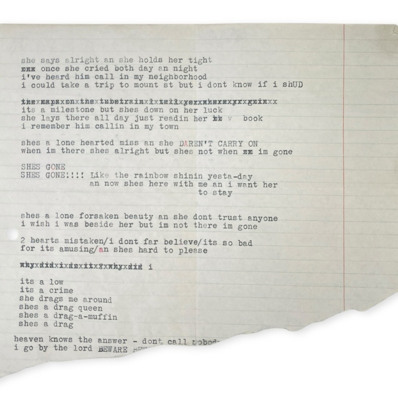 O schiță a versurilor piesei „I’m Not There”, scrisă în urmă cu aproape șase decenii de Bob Dylan, a fost descoperită recent. (sursă foto: The Guardian)