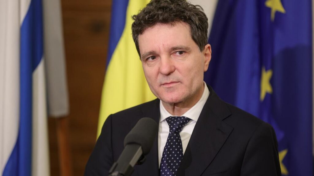 Președintele Nicușor Dan: „Câți oameni au murit pentru că au ignorat știința?”