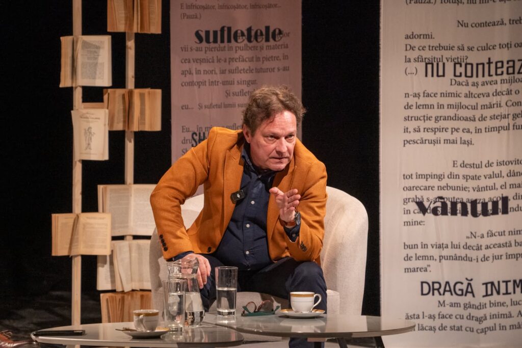 27 martie, Ziua Mondială a Teatrului. George Ivașcu: „Oamenii simt nevoia de a evada dintr-o realitate confuză”