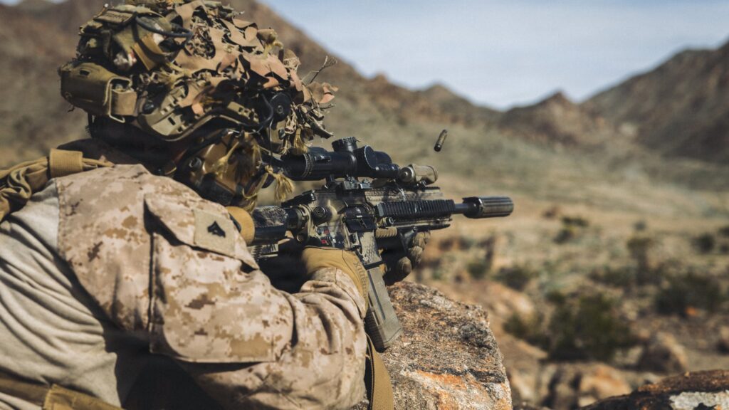 Se caută o manta invizibilă pentru pușcașii marini