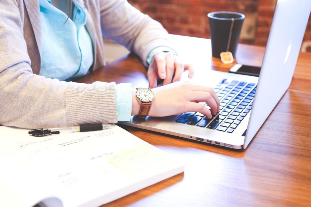 Semnal de alarmă tras de 10 organizații de afaceri: România nu mai poate amâna reformele