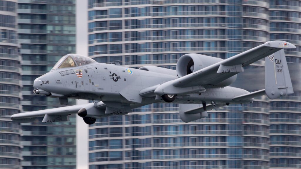 Iranul ar putea să negocieze pacea cu SUA. Continuă căutările pilotului american dispărut