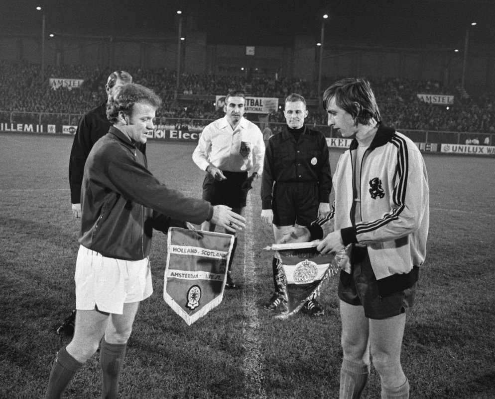 Billy Bremer și Johan Cruyff/Sursa:wikimedia commons