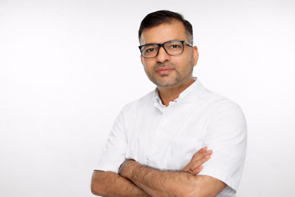 Suplimentele alimentare: ajutor real sau marketing? Dr. Singh Ravindra: „Natural nu înseamnă automat sigur”