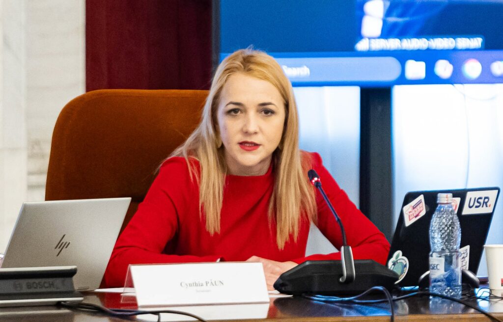 59 de femei ucise în 2025. Legea femicidului, explicată de una dintre inițiatoare. Cynthia Păun (USR): Nu intervenim doar după tragedii