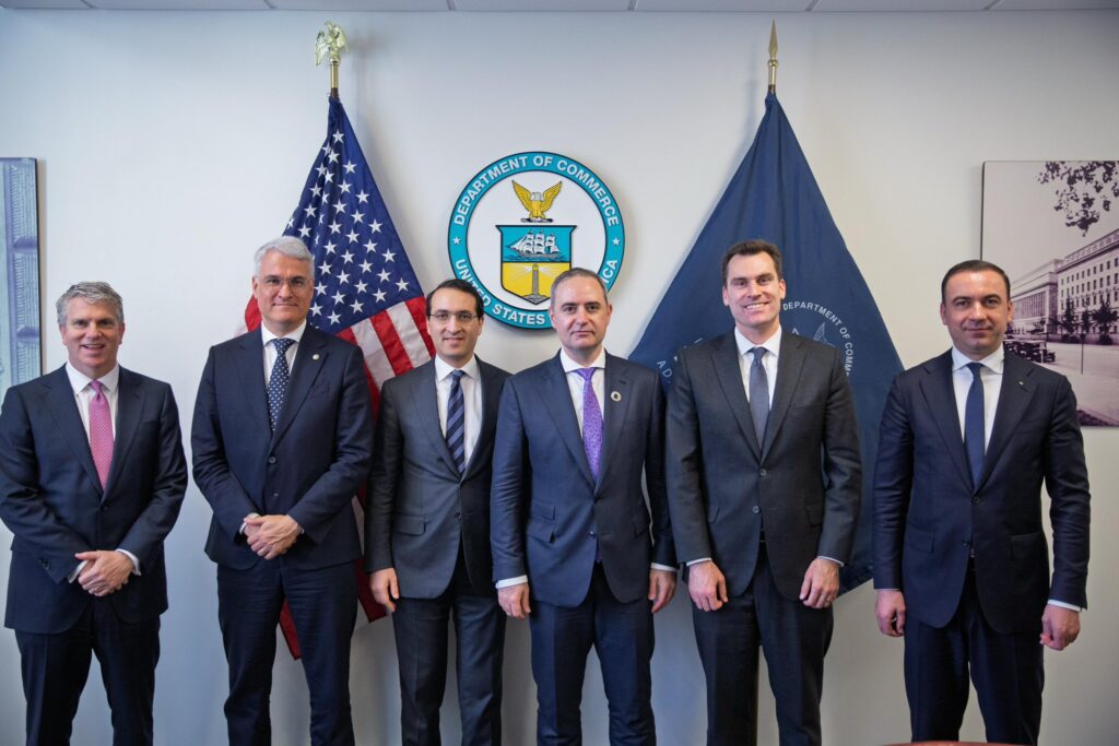 România atrage investiții de 3,5 miliarde de euro în energie. Negocierile, purtate la Washington de o delegație guvernamentală