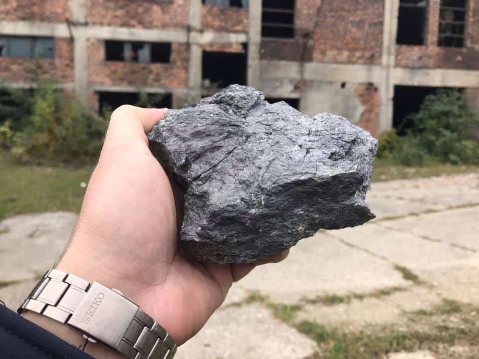 Minerale rare, proceduri lente. România are grafit, magneziu, wolfram și pământuri rare. Se lucrează la un nou Program Geologic Național