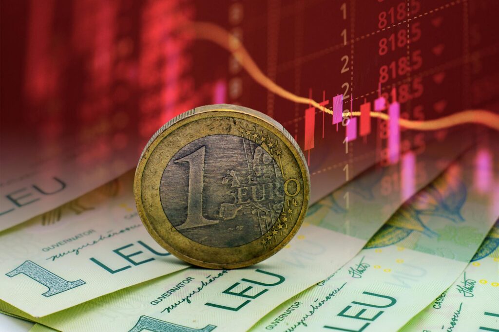 Record pe piața valutară: euro sare la 5,14 lei, BNR reacționează