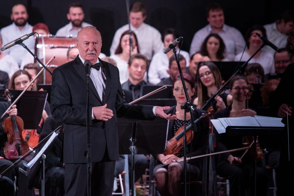 Tudor Gheorghe, externat din spital. Mesajul plin de umor al artistului 