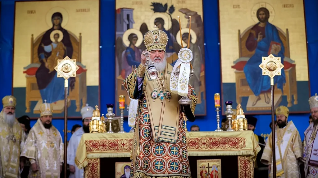 Schimbare majoră la Budapesta: Ungaria ar putea renunța la protecția oferită Patriarhului Kiril și apropiaților Kremlinului