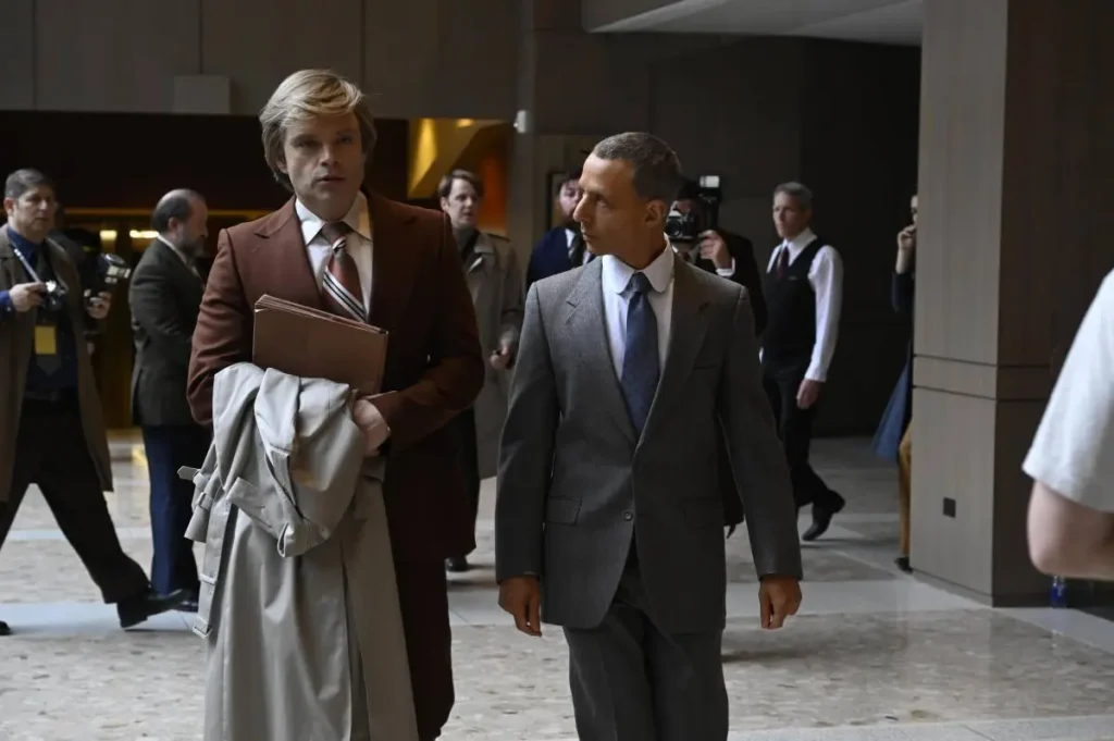 Sebastian Stan, actorul român care a jucat rolul lui Trump, îl critică dur pe președintele SUA, de la Cannes. „Cred că ne aflăm într-o situație foarte gravă”
