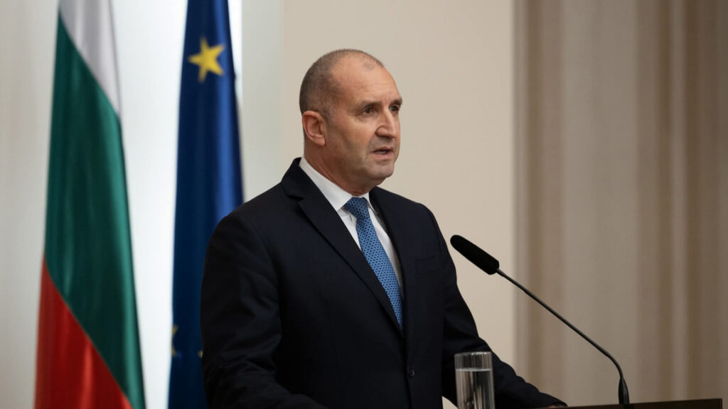 Bulgaria își expune rețeaua corupției. Dosarele lăsate de un ministru interimar devin primul mare test pentru Rumen Radev