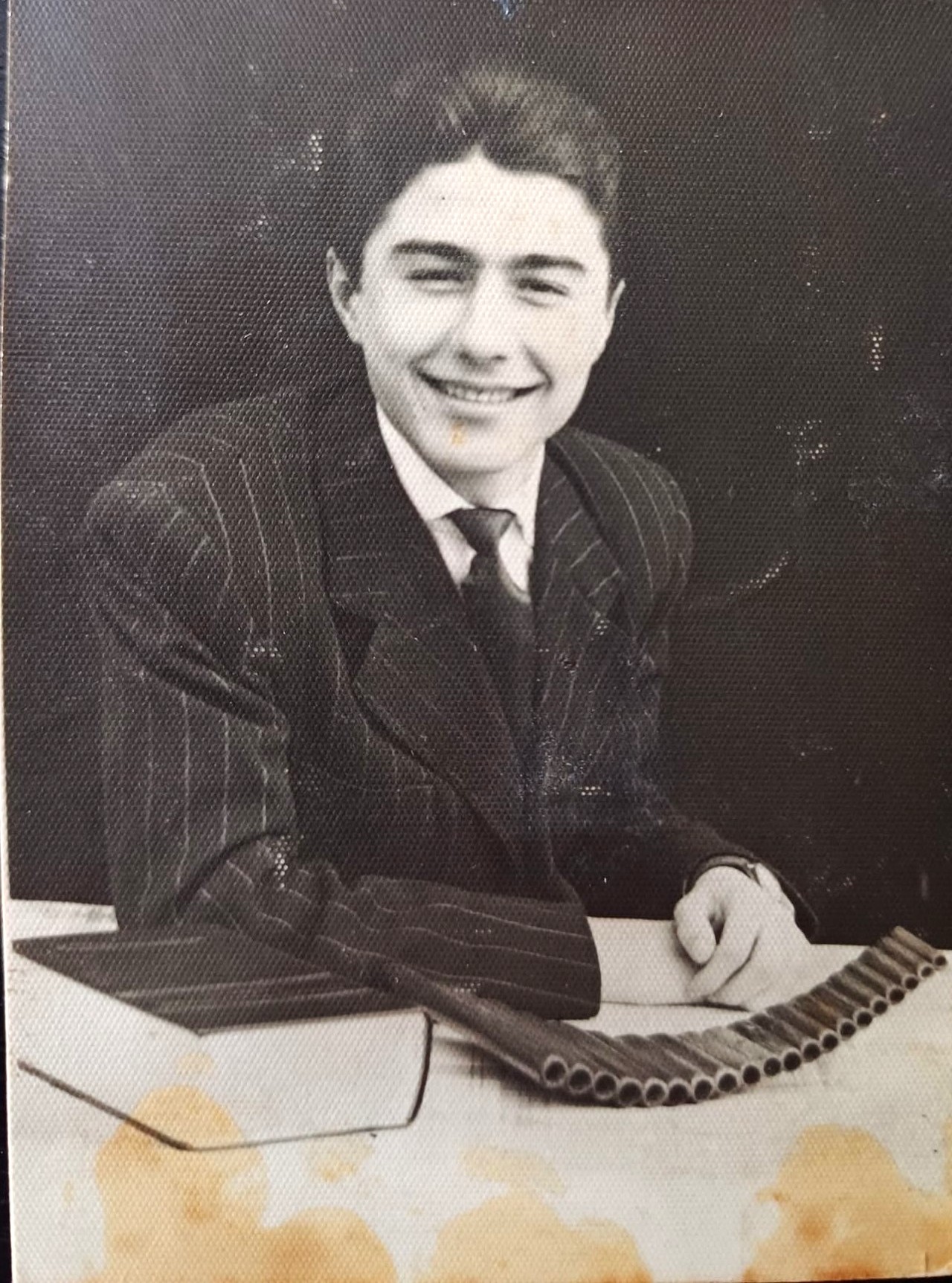 Nicolae Pîrvu, tânăr elev al Liceului de Muzică Bucrești, clasa Fănică Luca Foto: arhiva Pîrvu