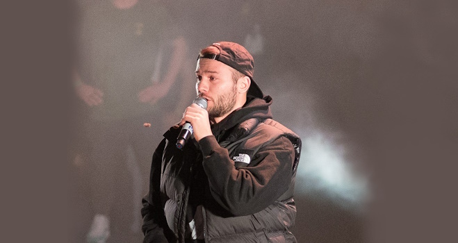 Alertă de fake-news înaintea concertului lui Max Korzh din București. Jandarmeria: „Imaginile distribuite nu au legătură cu evenimentul”