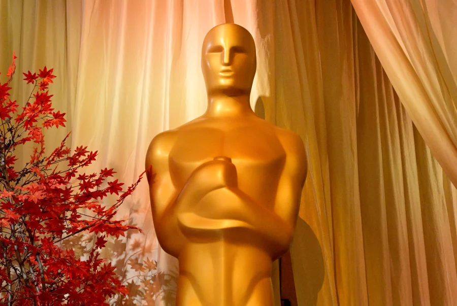 Palme d'Or te califică acum direct la Oscar, un actor poate lua trei nominalizări și AI-ul e exclus. Cea mai mare reformă a Academiei din ultimele decenii
