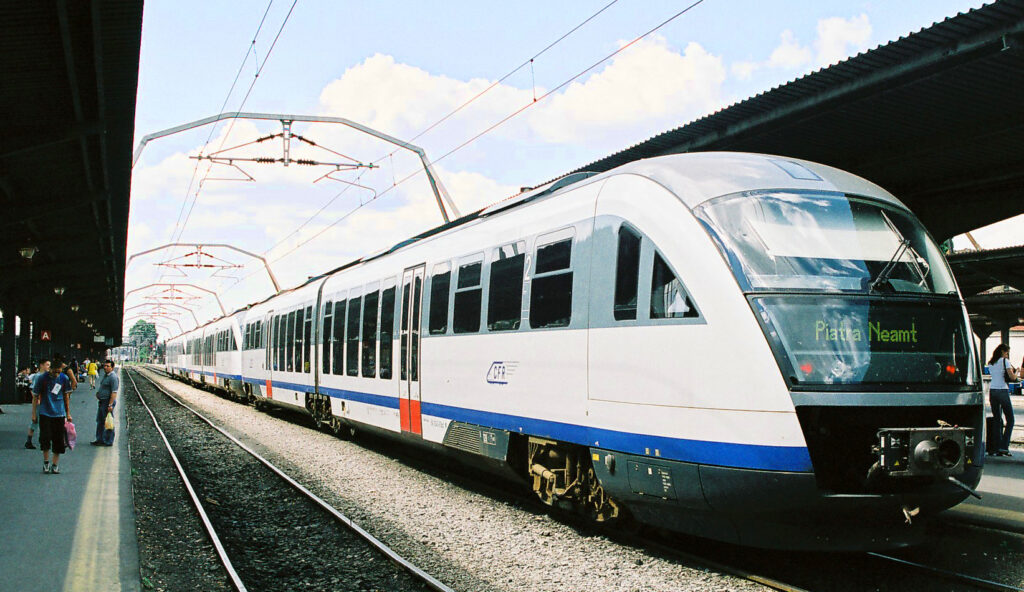 Toate drumurile duc spre mare. 60 de trenuri CFR Călători vor circula zilnic spre litoral în sezonul estival