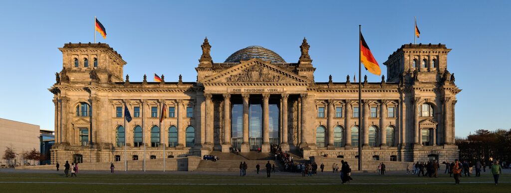 Bundestagul avertizează asupra riscurilor de securitate ale vizitei liderilor AfD în Rusia