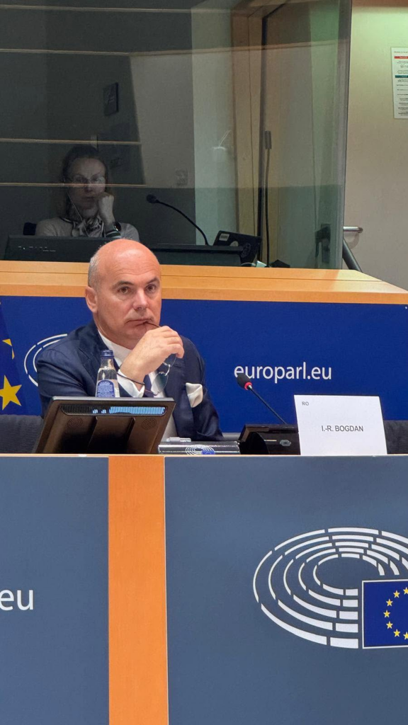 Rareș Bogdan critică dur măsurile economice ale guvernului. Acuzații privind impactul asupra IMM-urilor și inflației