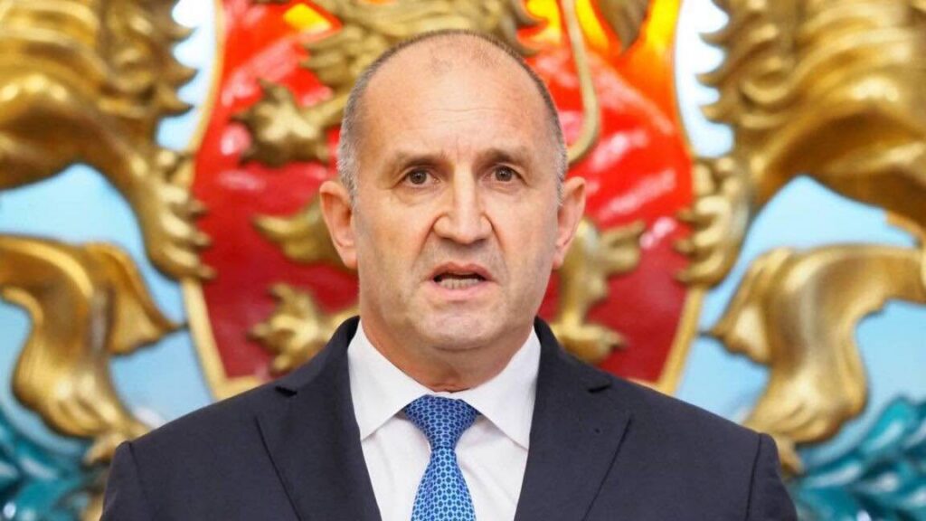 Premierul Bulgariei: „Nu există bani în trezorerie”. Rumen Radev avertizează că situația financiară este „excepțional de complicată”