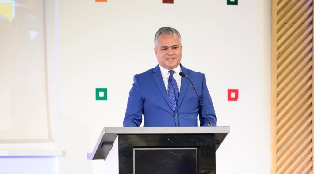UDMR înclină să susţină Guvernul Veştea. Premierul desemnat: „Poziția mea nu se schimbă”