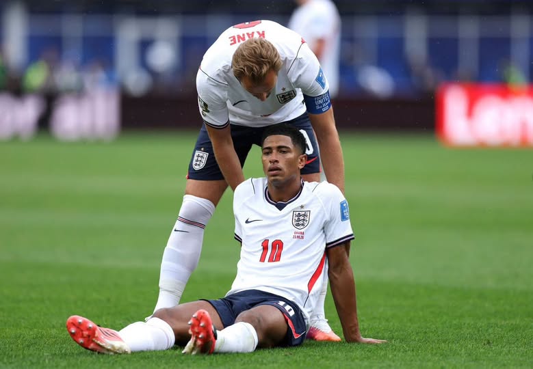 Kane și Bellingham sunt dezamăgiți de remiza cu Ghana. Sursă foto: Facebook