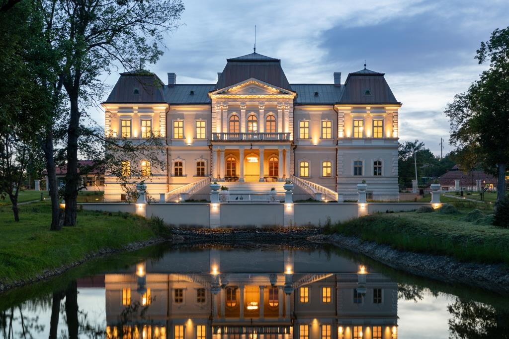 Castelul Bánffy din Răscruci, dublu premiat în Europa. Cum a devenit o bijuterie a patrimoniului transilvănean un model de restaurare pentru întreg continentul