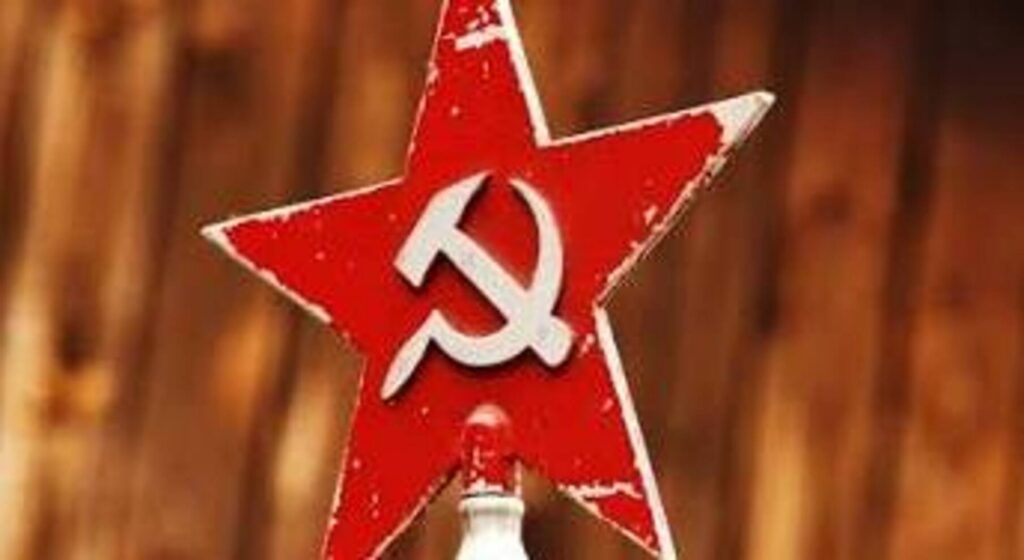 Politicienii americani se joacă cu eticheta de „comunist”. O democrată din New York a fost prinsă cu postări în care îi lăuda pe Stalin și Marx