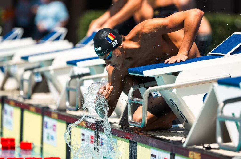 Cursa și medalia pentru David Popovici. Campionul român câștigă și cursa de 200 de metri liber cu record mondial!