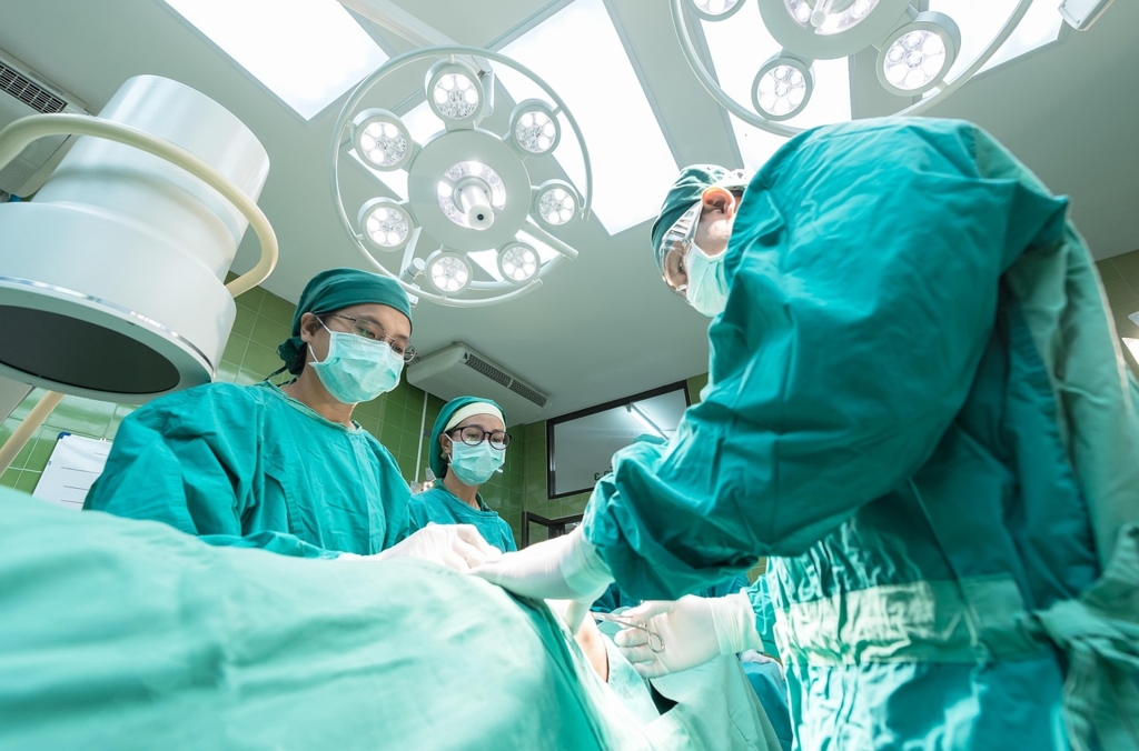 Institutul Oncologic din Cluj a trecut de 50 de transplanturi de celule stem