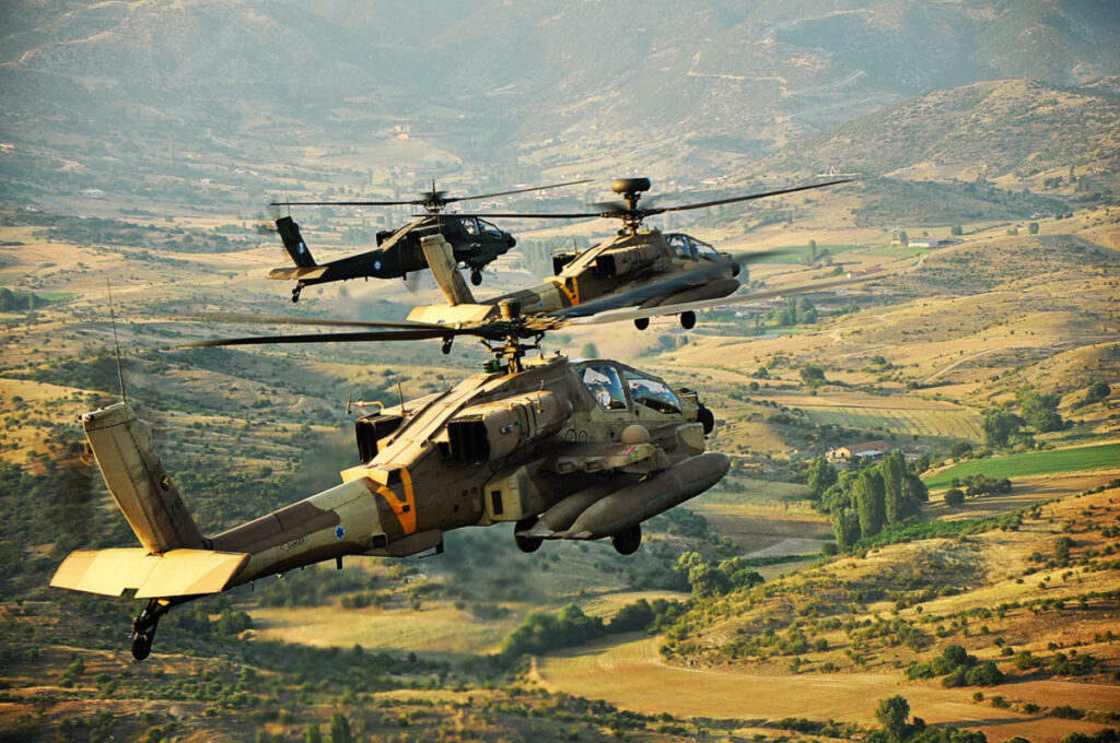 Un elicopter al SUA s-a prăbușit în Strâmtoarea Ormuz, echipajul a fost salvat. Netanyahu a suspendat atacurile în Iran după o discuție cu Trump