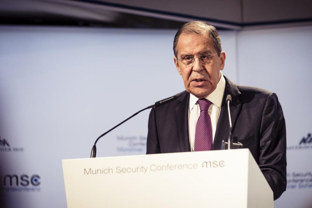 Lavrov: Rusia este dispusă să reia negocierile de pace cu Ucraina exact de unde au fost întrerupte