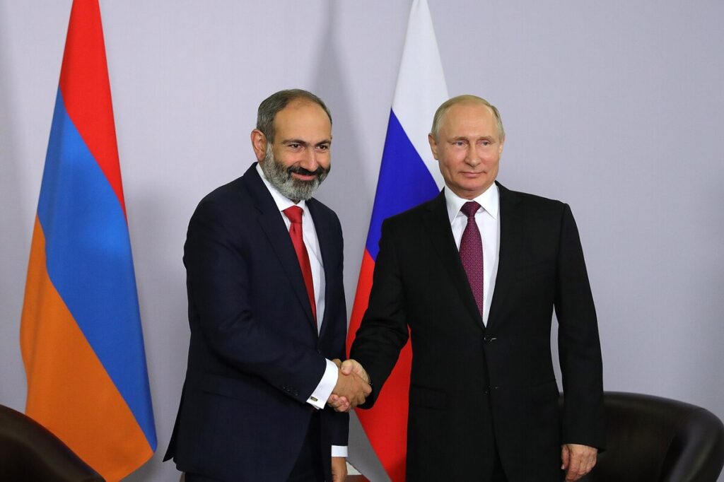 Frontul dintre UE și Rusia se mută în Caucaz. Ursula von der Leyen anunță 58 de milioane de euro pentru Armenia după ce Kremlinul a impus sancțiuni economice