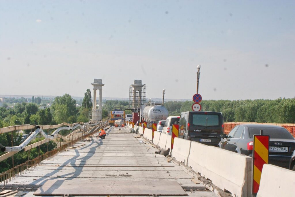 72 de ani de Podul Prieteniei: cum a devenit cea mai importantă poartă spre Balcani și cel mai mare blocaj al ei