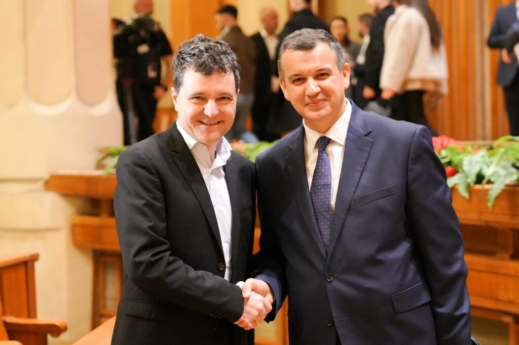 Rezumatul știrilor. Ce s-a întâmplat în România între 1 și 7 iunie. Tomac premier, drone la Constanța, proteste și salutări de la Putin