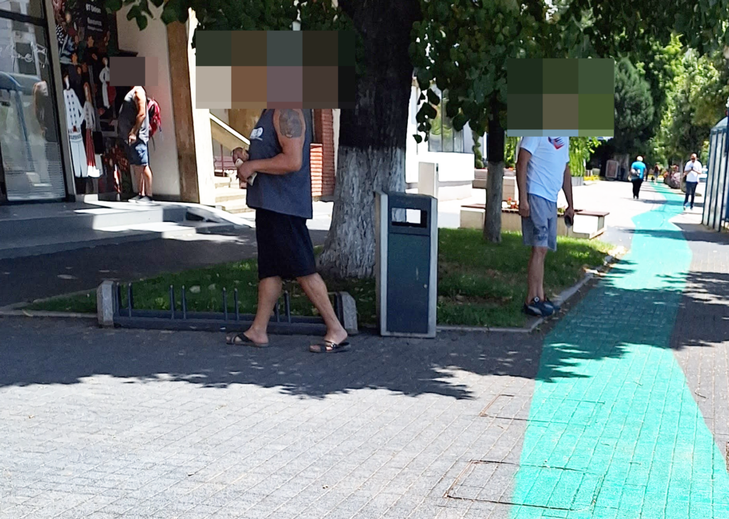 „Băiatu’, vrei să schimbi?” Oraşul din România în care încă se practică bişniţă cu valută, ca în anii ’90