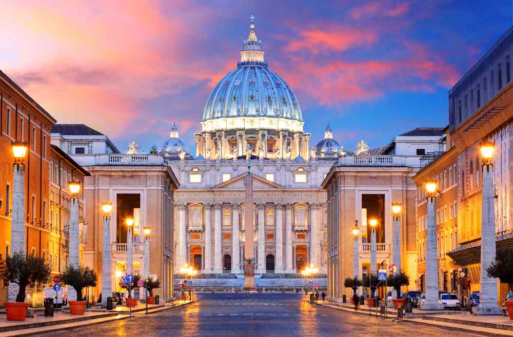 Vaticanul își pregătește propria „centrală verde”. Proiectul  ar putea face statul papal independent energetic