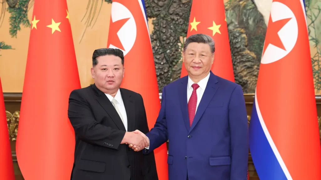 China recalibrează Coreea de Nord. Ce urmărește Xi Jinping cu vizită la Kim Jong Un