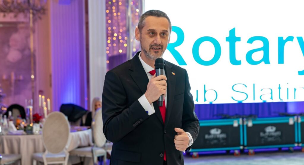 PNL și AUR își consolidează colaborarea la Slatina. Primarul liberal Mario De Mezzo propune un sediu central pentru formațiunea condusă de George Simion
