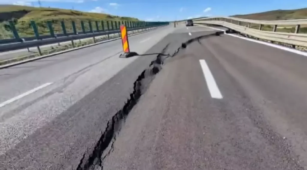 Probleme tehnice la lotul 4 al autostrăzii Sebeș-Turda. Aceeaşi firmă, Porr Construct, execută Curtea de Argeș-Tigveni