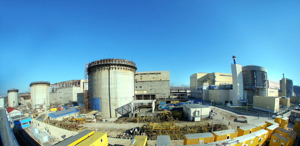 Criză în sistemul energetic al României. Seceta oprește Reactorul 1 de la Cernavodă