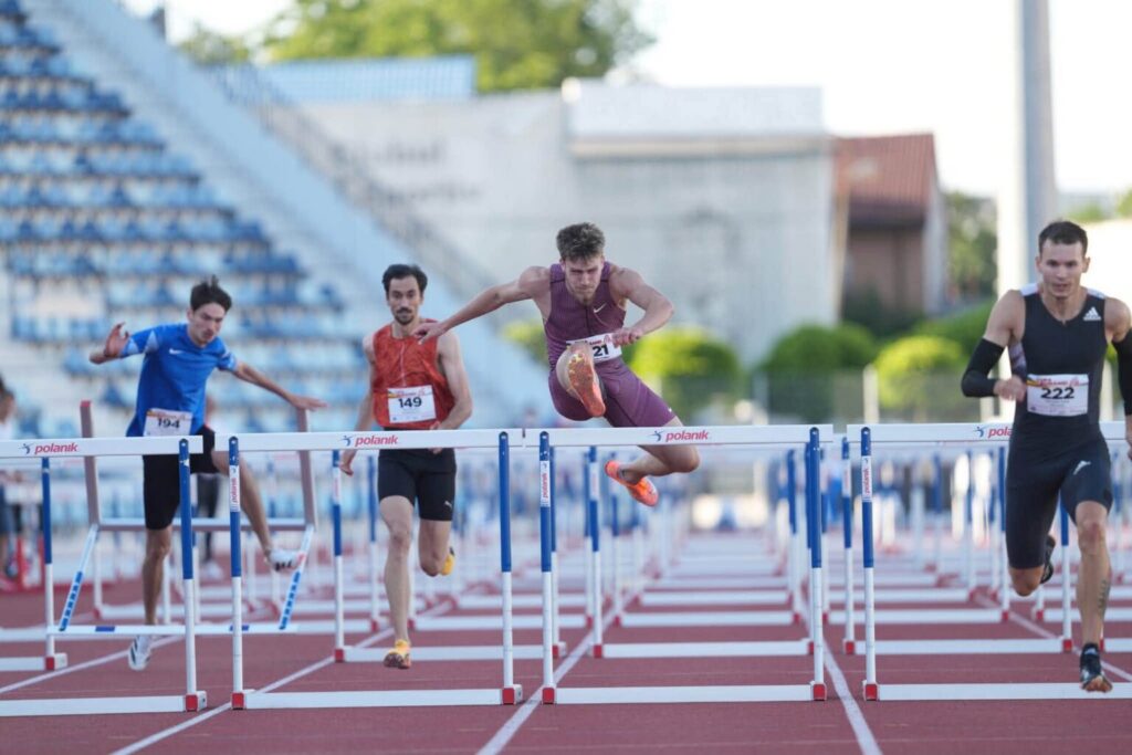 Craiova, exemplu de bună practică în investiții pentru sport. Municipiul găzduiește Campionatele Balcanice și Naționale de Atletism 