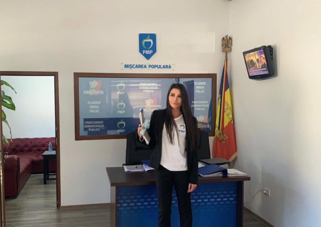 Apariție surpriză: Elena Băsescu revine în atenția publică. Ce face acum EBA, fiica fostului președinte?